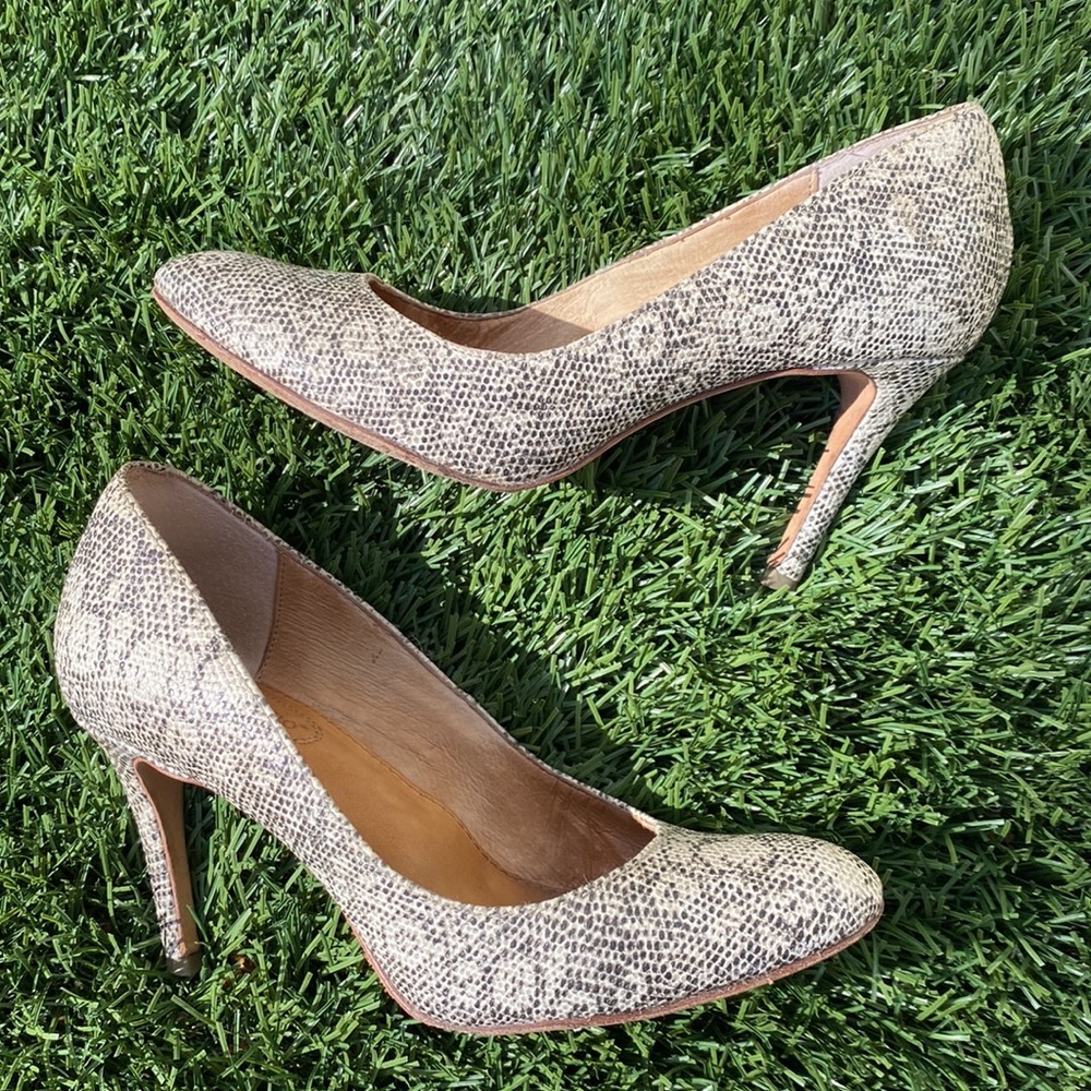 Corso Como leather “snakeskin” pumps